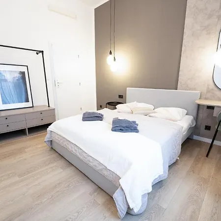 Modern 5 Min Wenceslas Square Apartment, * Prague