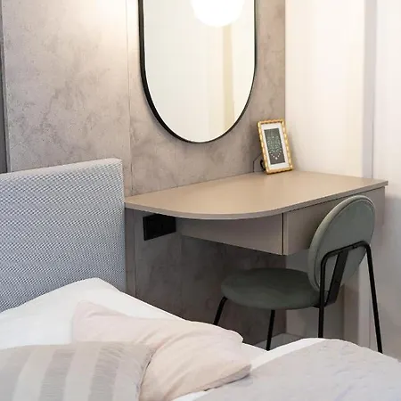 Apartmán Modern 5 Min Wenceslas Square Apartment, *